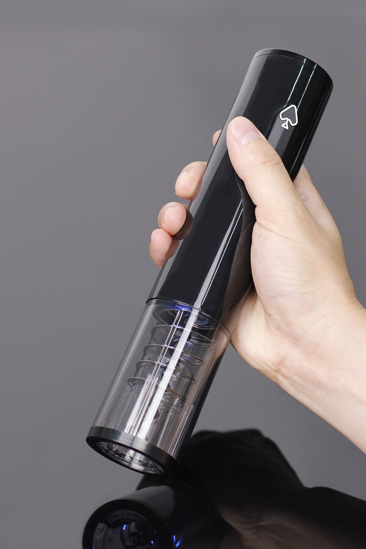 Electric wine opener_07.jpg